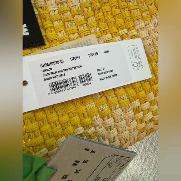 Marni Yellow Lemmon Logo Woven Wicker Tote Bag - Picture 3 of 3